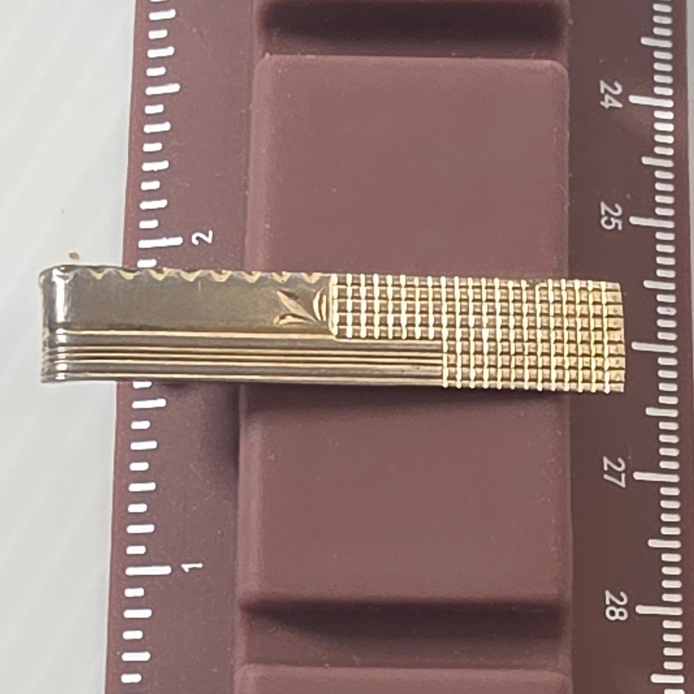 Unbranded Tie Clip 1.75in Gold Tone Fair Vintage Textured Geometric Tie Bar